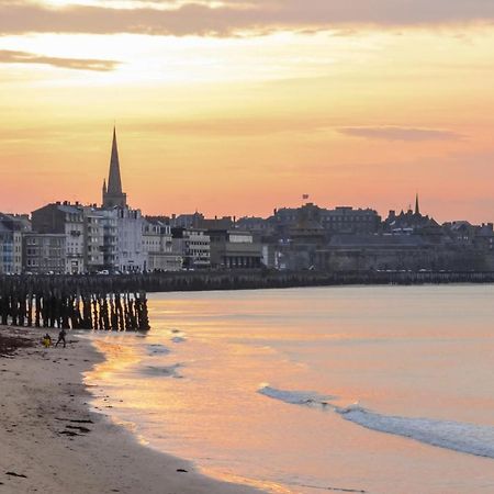 Apartamento Les Embruns Saint-Malo Exterior foto